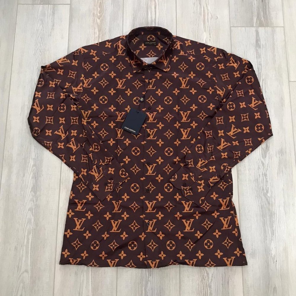 Louis Vuitton Men Nwt Casual Button Down Shirt
